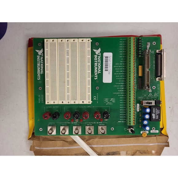 National Instruments SC-2075 DAQ Data Acquisition Board Interface Terminal Block